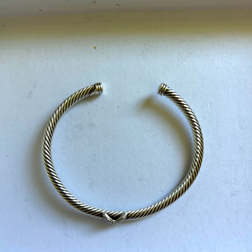 Great condition still on David Yurman website $850